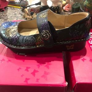 Alegria size 39 shoes